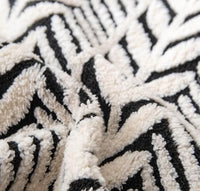 Plush Pet Bed Mat - Polyester Fibre - Thickened Soft Cushion